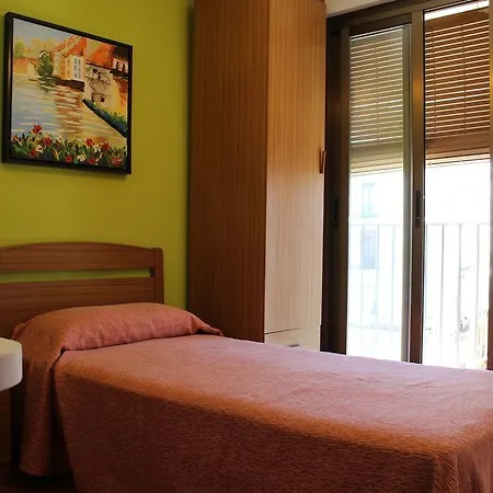 Forum בית הארחה 2*