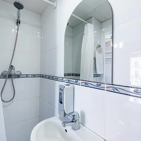 בית הארחה Forum