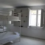 Πανσιόν Forum 2*