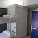 Forum Πανσιόν 2*