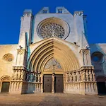 Πανσιόν Forum 2*
