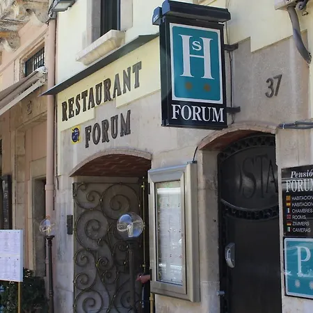 Forum 2*
