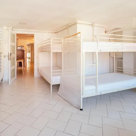 Guest house Forum 2*